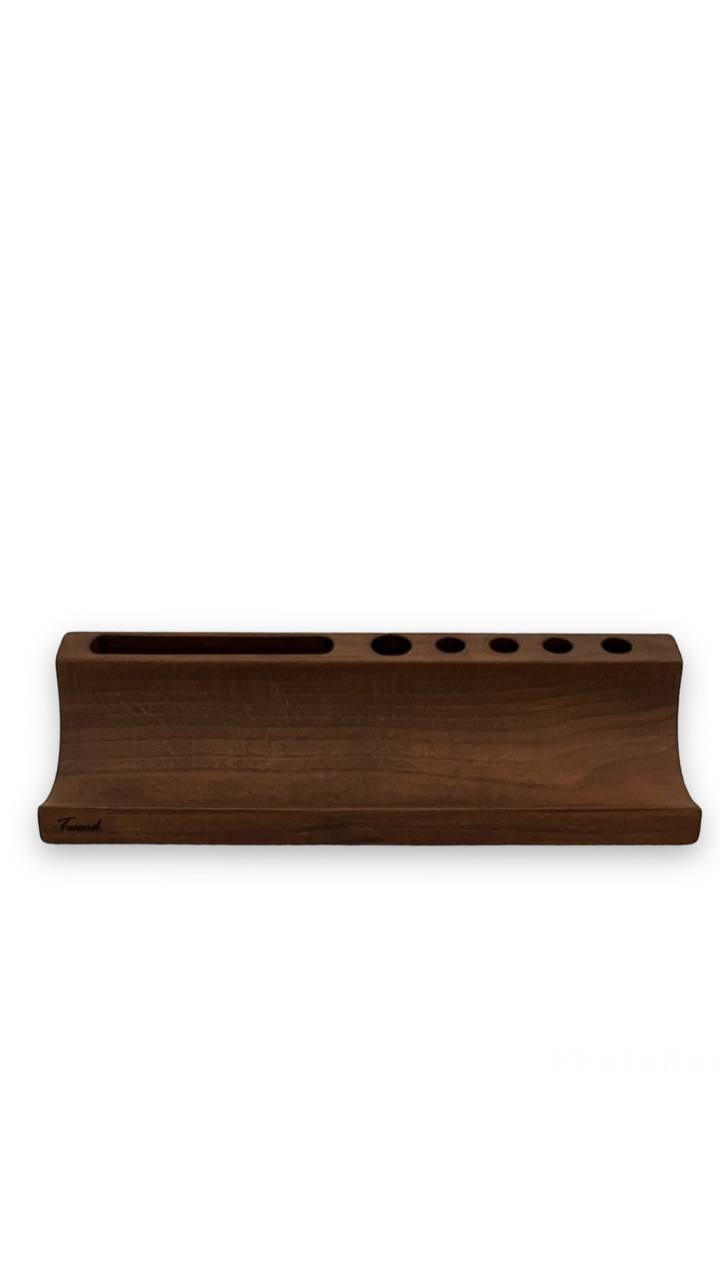Wooden Pen Holder: Nature Meets Desk Style